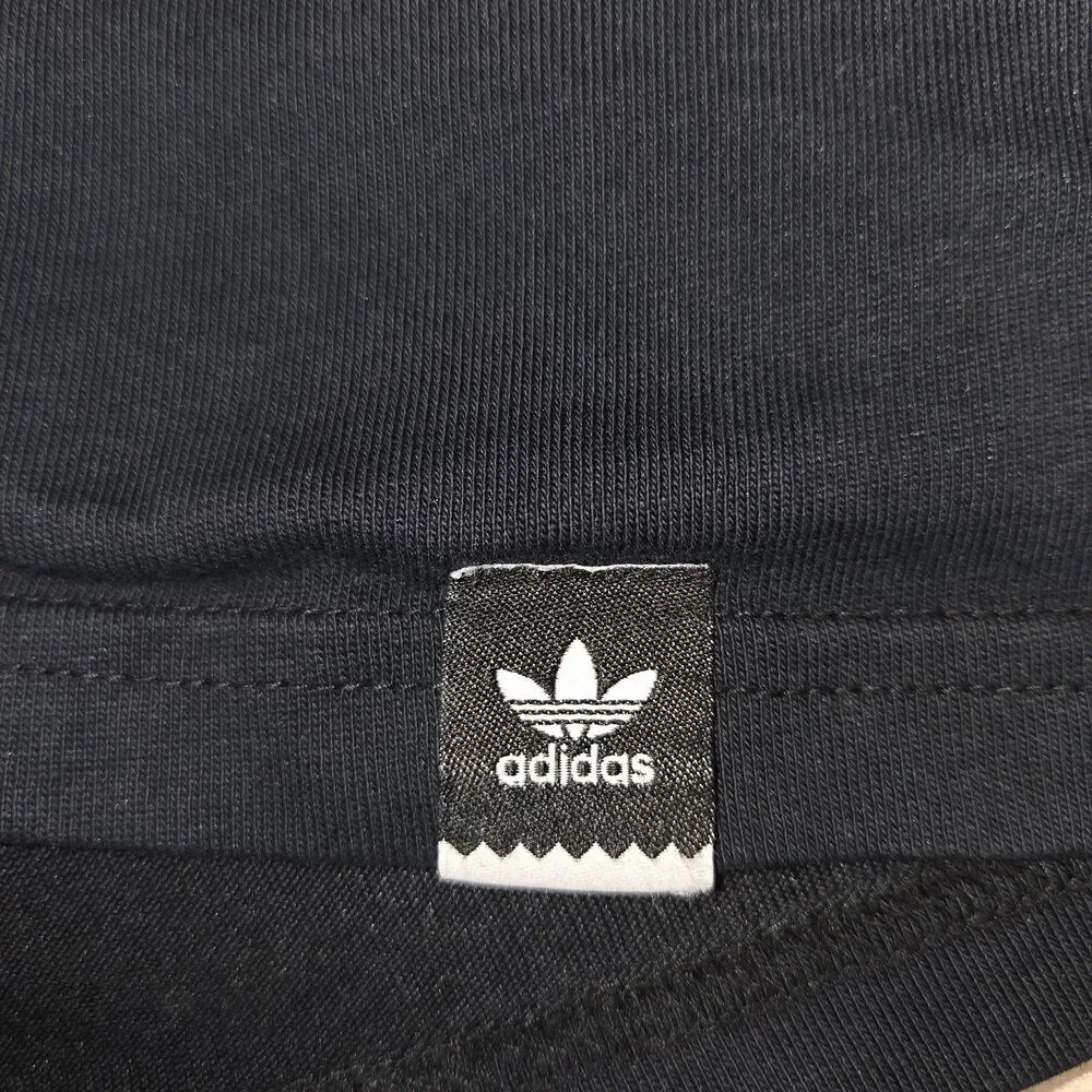 Adidas Skateboarding Paisley Bandana Trefoil Graphic Tee - Black (Sample Tag) M